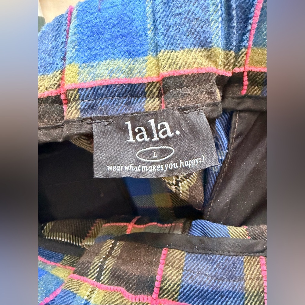 Dressed in LALA GILF Wide Leg Trousers in Blue + Brown - Picture 4 of 4